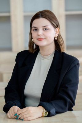 Короткова Ирина Сергеевна Короткова Ирина Сергеевна